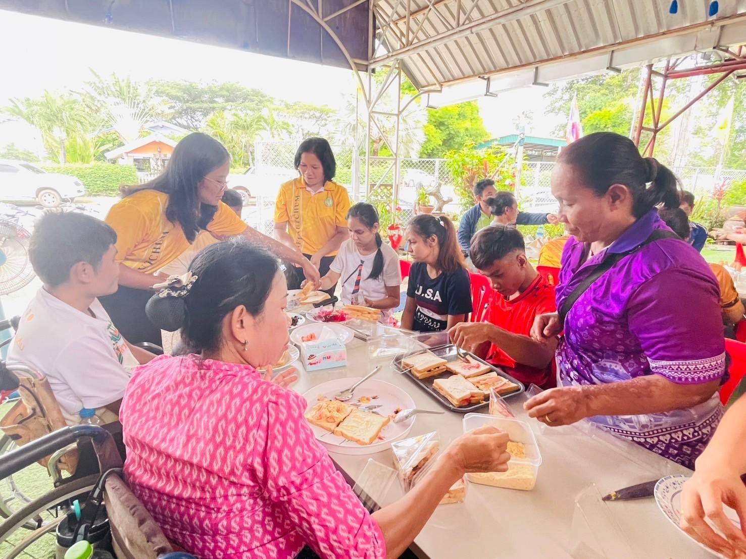 อบรมโครงการเพิ่มศักยภาพนักศึกษาคนพิการ สกร. ระดับอำเภอกุดชุม ประจำปีงบประมาณ 2567 