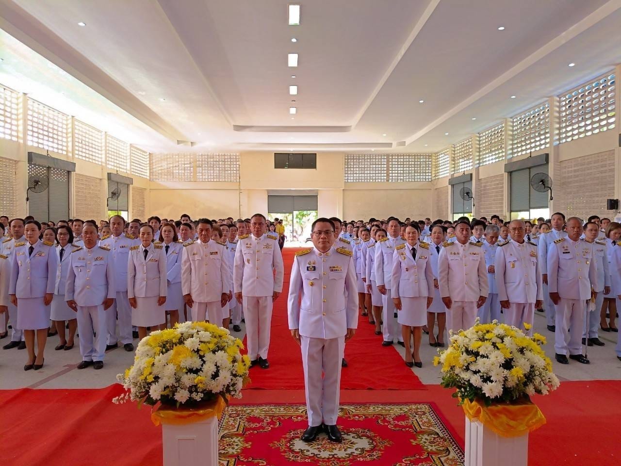 เข้าร่วมกิจกรรมเนื่องในวันคล้ายวันพระบรมราชสมภพพระบาทสมเด็จพระบรมชนกาธิเบศร มหาภูมิพลอดุลยเดชมหาราชบรมนาถบพิตร วันชาติและวันพ่อแห่งชาติ 